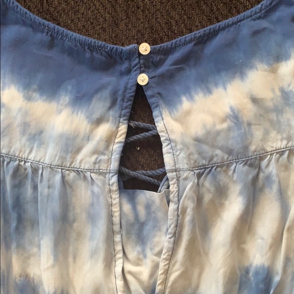 🔔 Bell sleeved romper - Picture 3 of 3